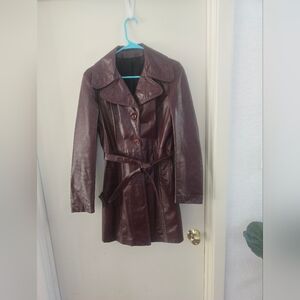 Vintage 70s Oxblood Leather Trench Coat | Belted Mid-Length Boho Jacket | Size 1